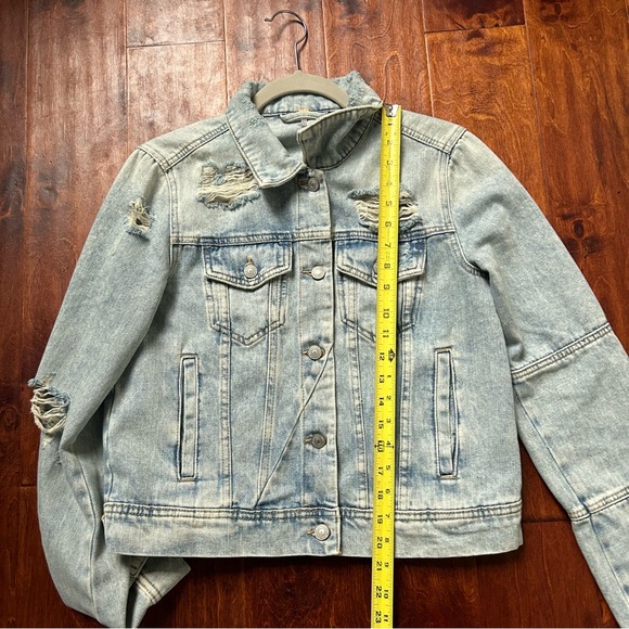 Free People Rumors Denim Jacket Distressed Ripped Light Wash S - Picture 14 of 15